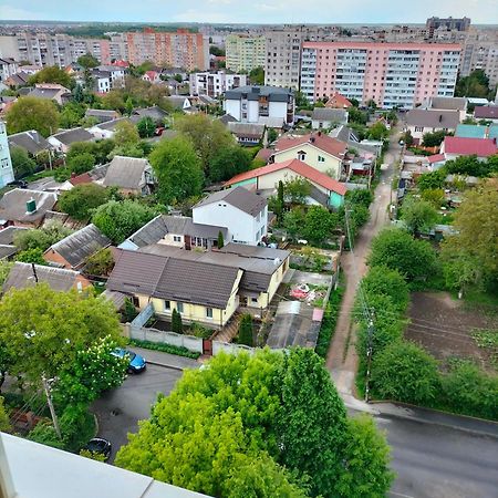 Вишенка Винница Экстерьер фото